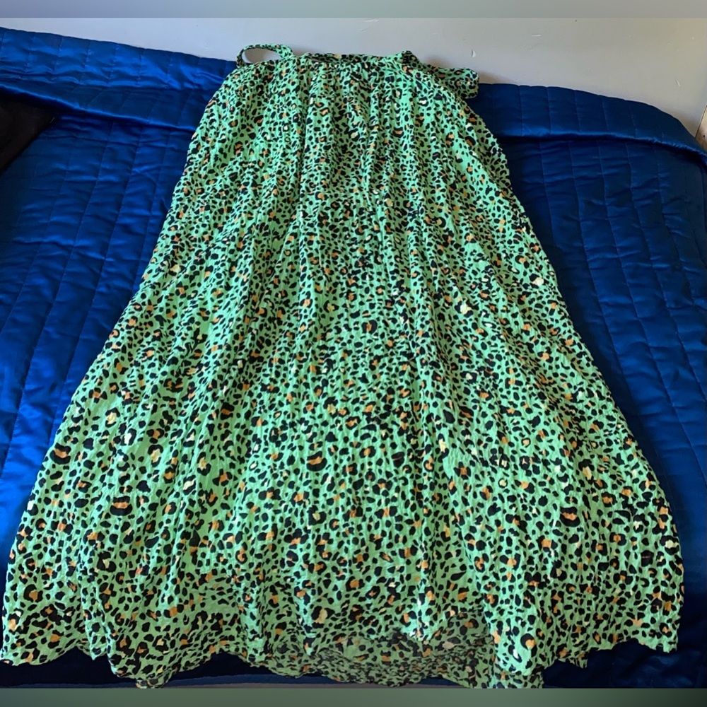 H&M Dress Size Small - Picture 4 of 4